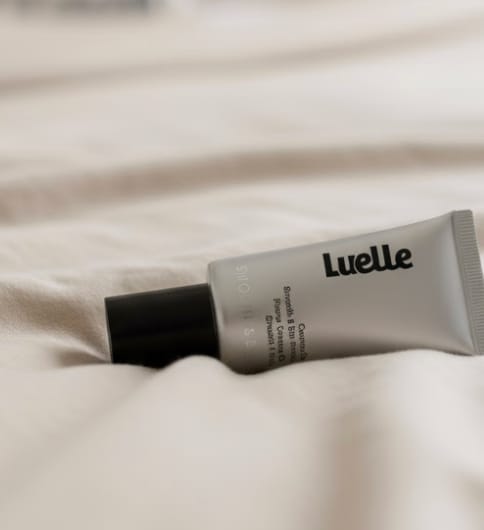Customer photo review of Smooth & Blur Primer