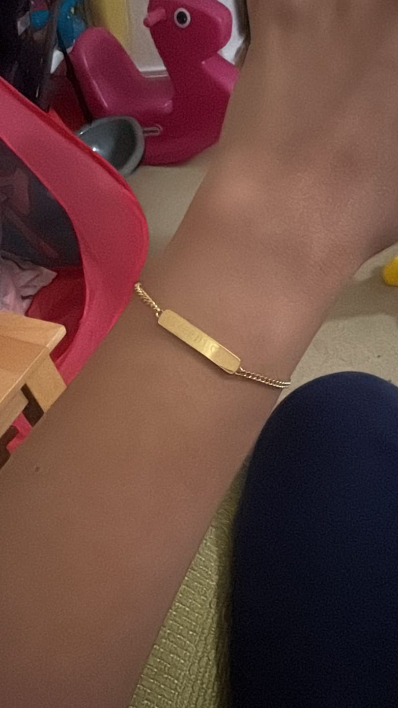 Customer photo review of The Engraved Bracelet Gold