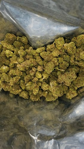 Customer photo review of OMNIA THCA Flower