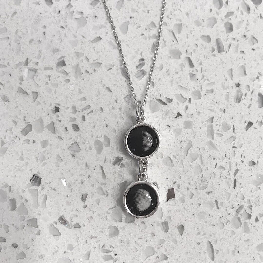 Customer photo review of Mini Ituri Necklace in Silver