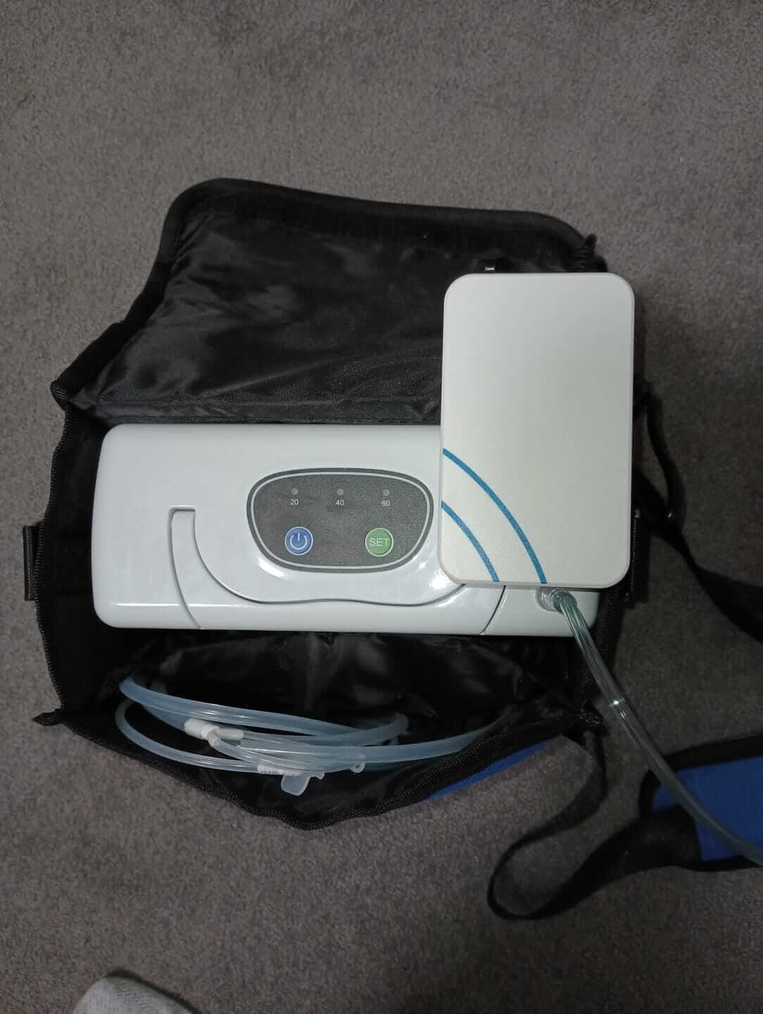 Customer photo review of VARON Generatore di ossigeno portatile 3L/min Modello VL-2