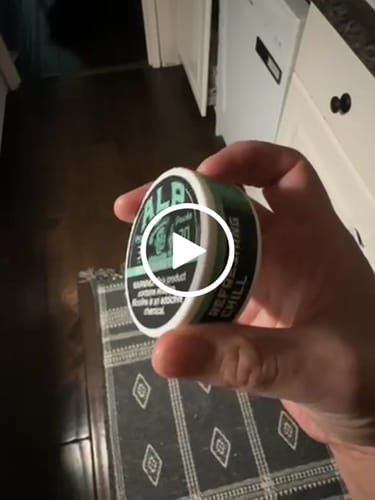 Customer video review of Refreshing Chill Nicotine Pouches