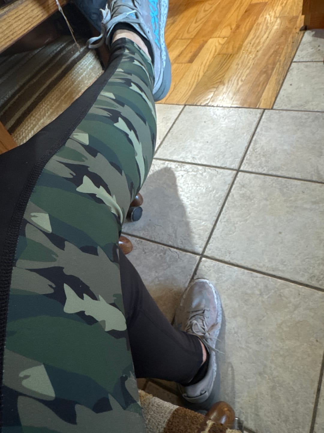 Customer photo review of Fish Camo Pocket Leggings