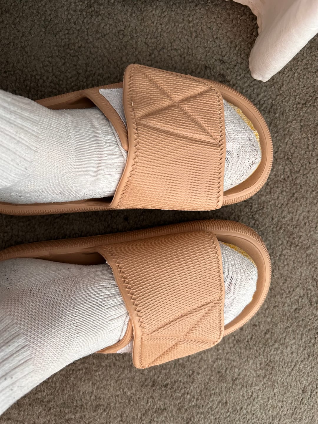 Customer photo review of Cloud Slides - Adjustable Arch
