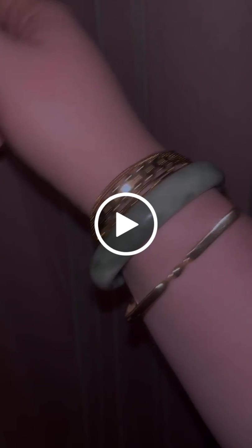 Customer video review of Buddha Stones Natural Jade Prosperity Bangle Bracelet