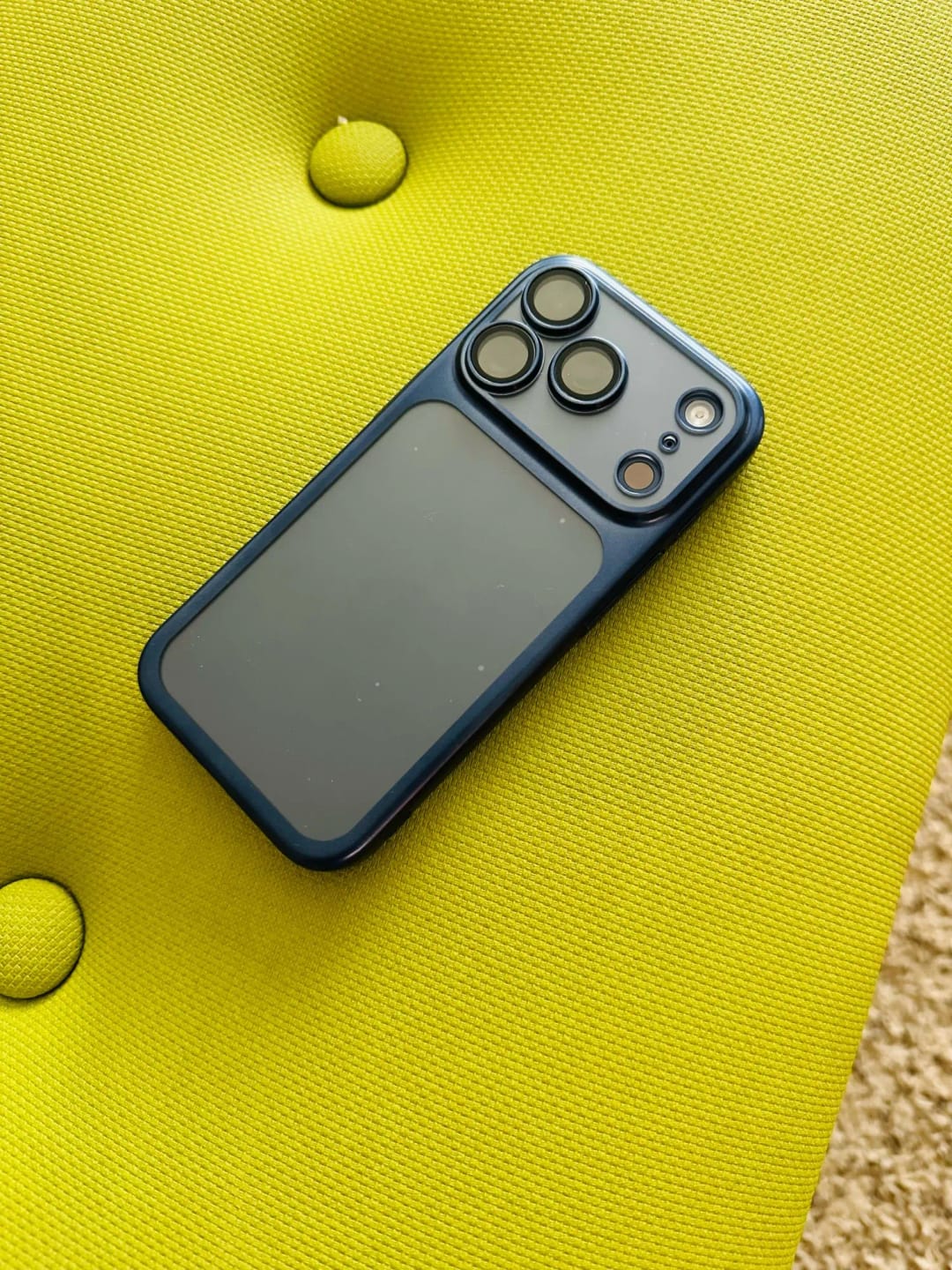 Customer photo review of LuxuryKase Hybrid Frosted Clear Case | Matte Hard Back Cover | Metallic Frame | Shockproof Slim Design | Anti-Fingerprint | In-Built Camera Lens Protection For iPhone