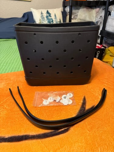 Customer photo review of Large EVA Waterproof Beach Bag – Lightweight, Durable & Stylish Tote for Everyday Use
