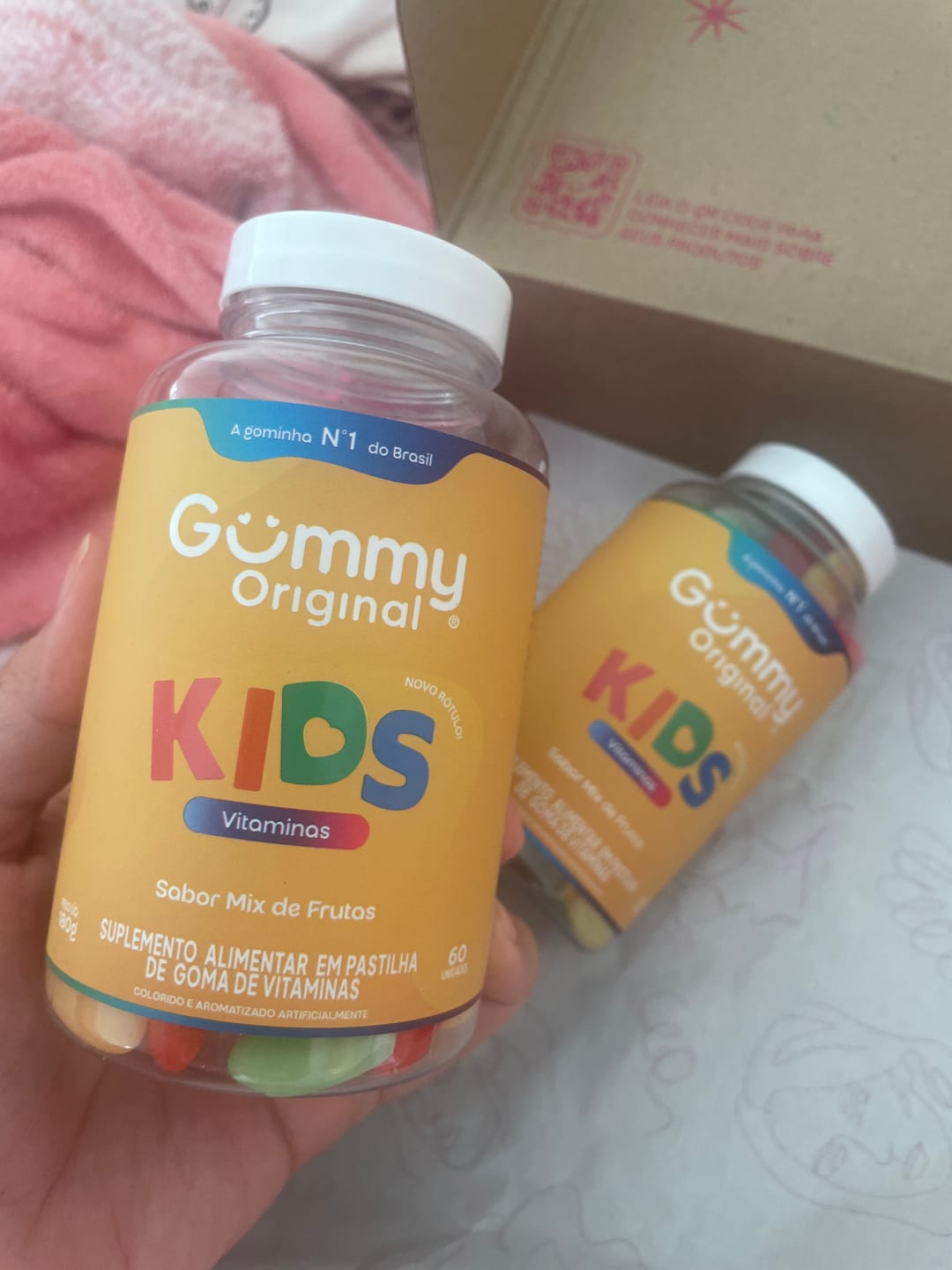 Customer photo review of 6 Gummy kids