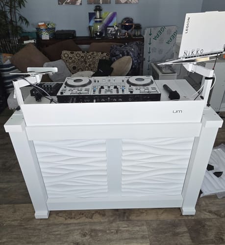 Customer photo review of Humpter B3 Folding DJ Table in White