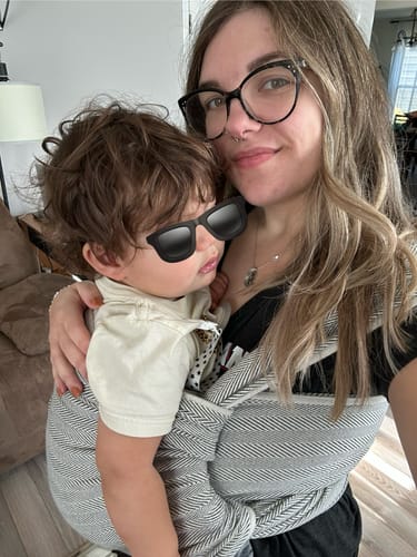 Customer photo review of Lisca Grigio Woven Wrap by Didymos