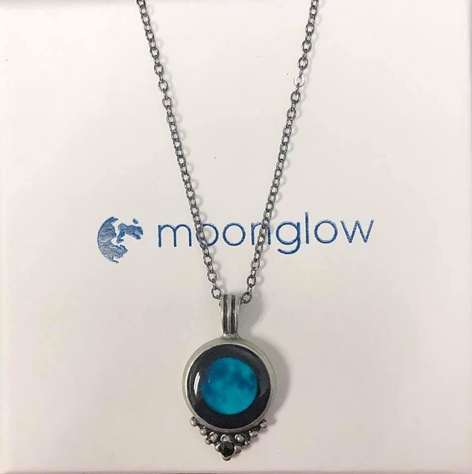 Customer photo review of Classic Pendant Necklace With Black Crystal