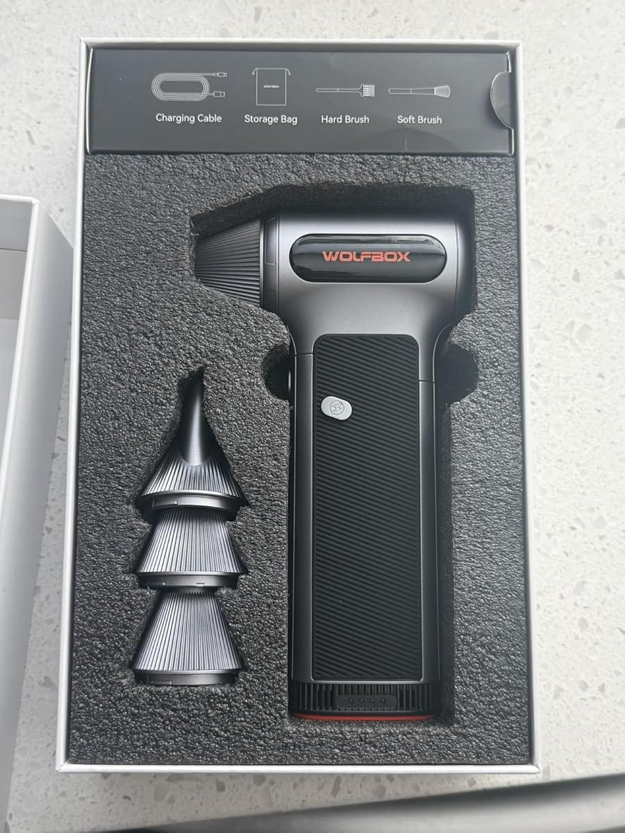 Customer photo review of WOLFBOX MF200 Compressed Air Duster - Swappable Battery Cartridge