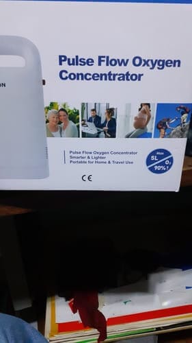 Customer photo review of VARON 5L Pulse Flow Portable Oxygen Concentrator VP-2