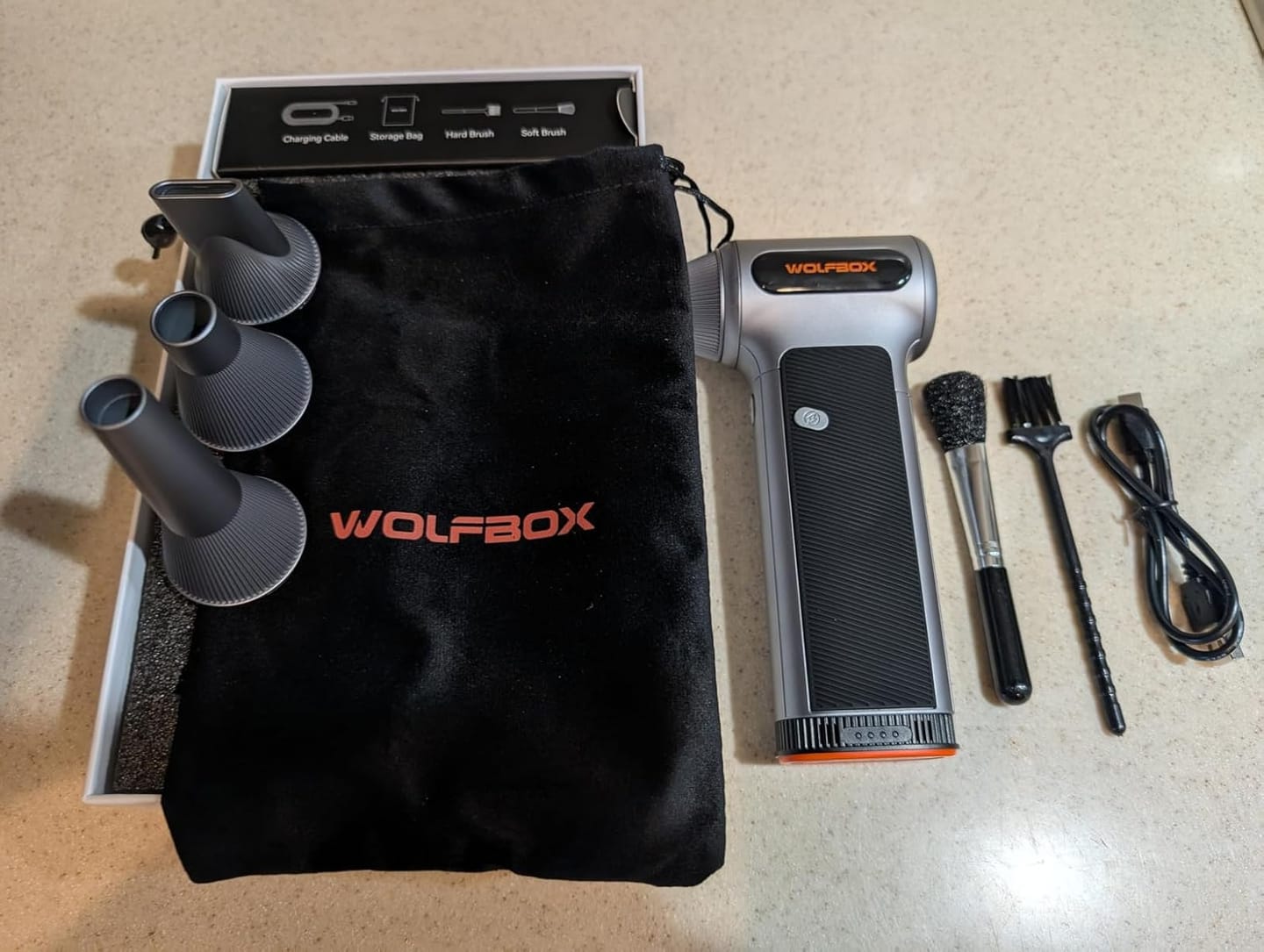 Customer photo review of WOLFBOX MF200 Compressed Air Duster - Swappable Battery Cartridge