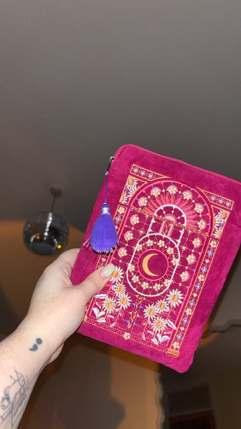 Customer photo review of Iridescence E-Reader Sleeve - Pink