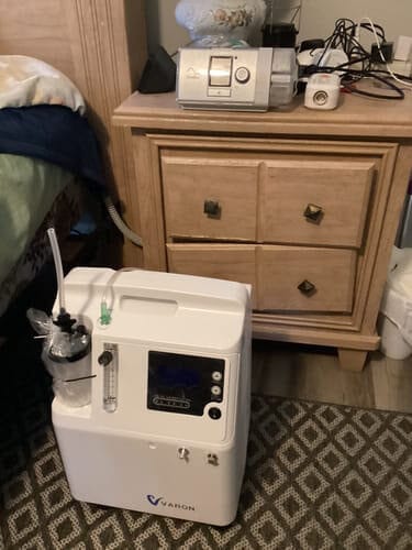 Customer photo review of VARON 5L Premium Home Oxygen Concentrator Serene 5