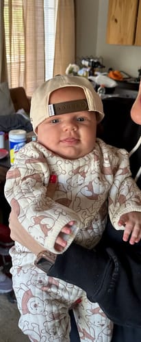 Customer photo review of Theo Snapback