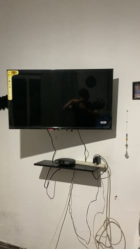 Customer photo review of Soporte De Tv 14 A 55 Lcd Led Con Giro Inclinación