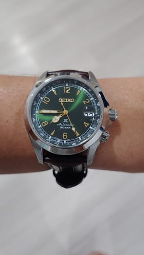 Customer photo review of Seiko Prospex Alpinist Men's Automatic 39.50mm Watch SPB121J