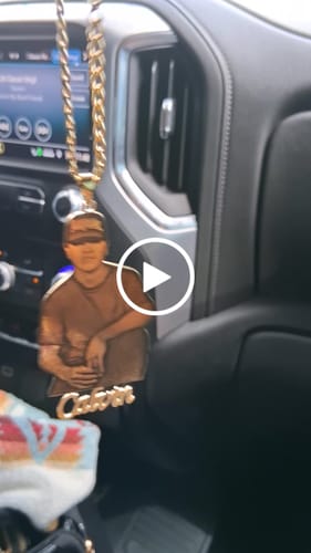 Customer video review of Custom Photo Engraved Pendant Necklace
