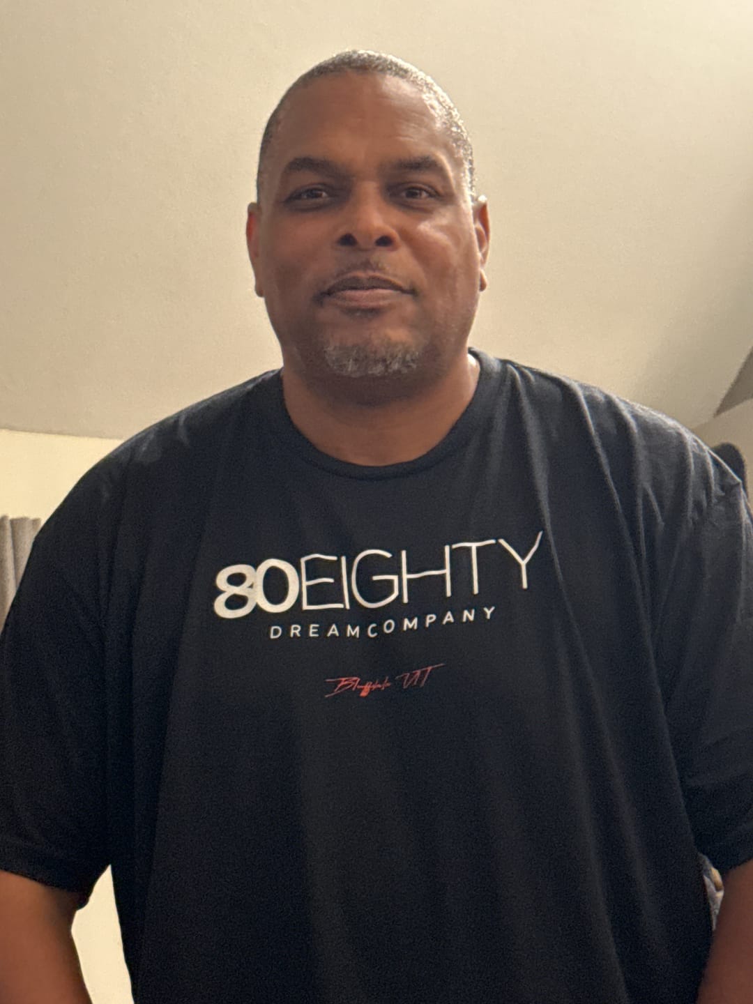 Customer photo review of 80Eighty® Tech Shirt