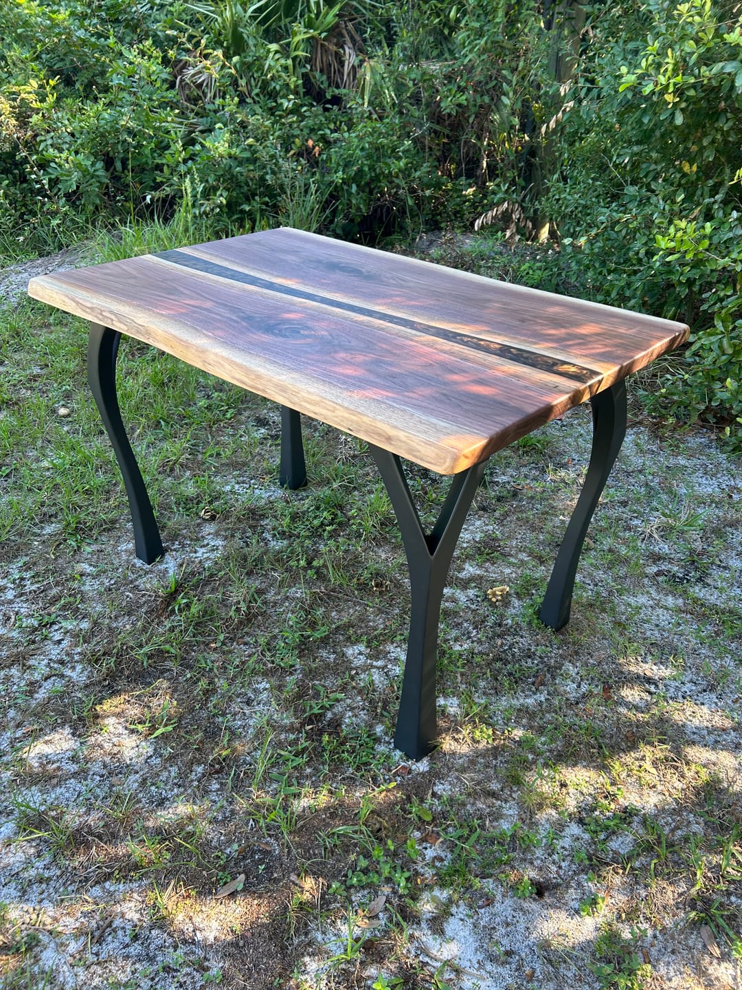 Customer photo review of Furniture Legs 506 Faras 28" H for Dining Tabletop