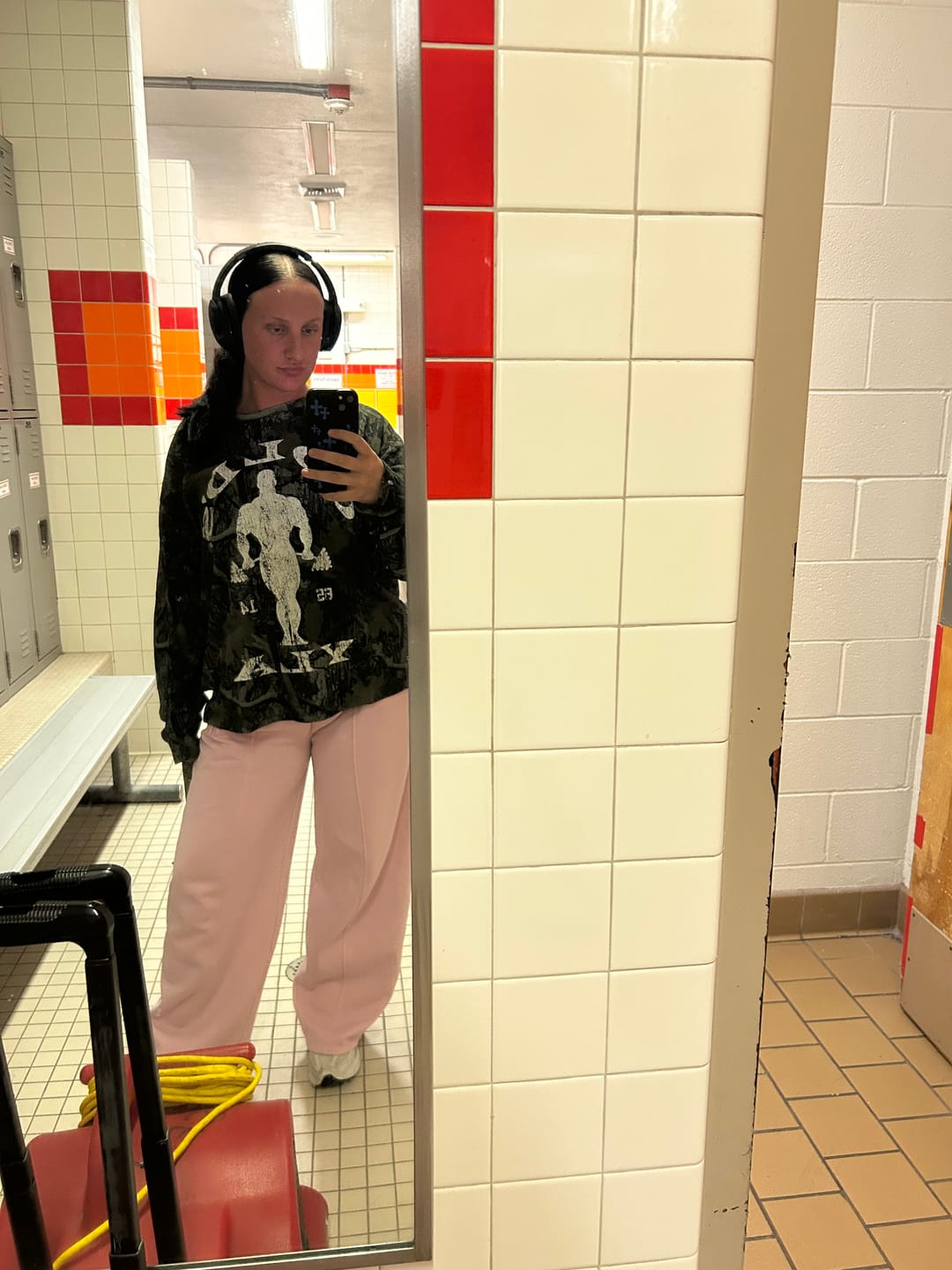 Customer photo review of 8047 - Gold's Gym Thermal Longsleeves