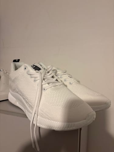 Customer photo review of ELEVATESHOES ACTIVE