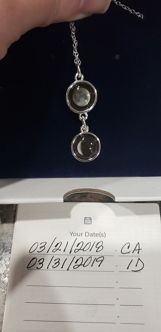 Customer photo review of Mini Ituri Necklace in Silver