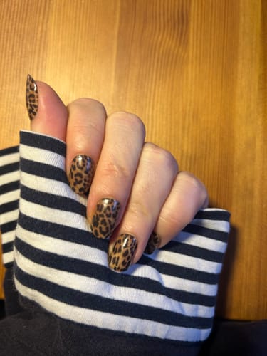 Cathrin G. review of UV Gel: Cheetah Magic image 1 out of 1