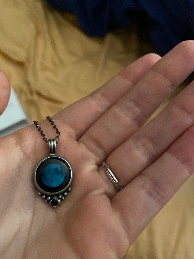 Customer photo review of Classic Pendant Necklace With Black Crystal
