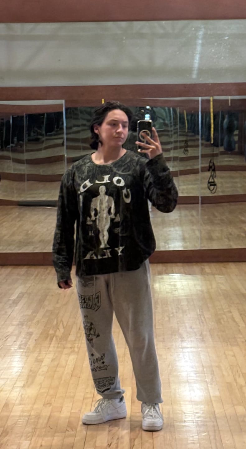Customer photo review of 8047 - Gold's Gym Thermal Longsleeves