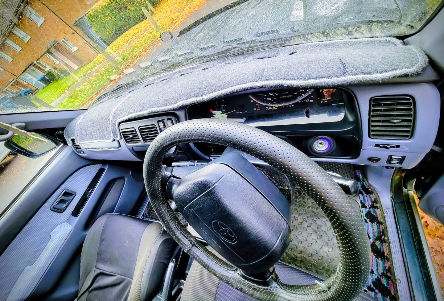 Customer photo review of Hilux Surf Carpet Dash Mat l 3rd Gen 96 - 02