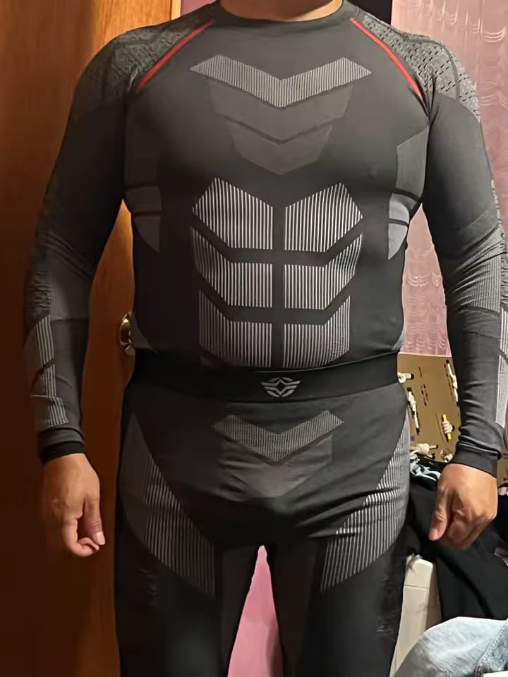 Customer photo review of Herren Thermo-Kompressions-Unterwäsche-Set