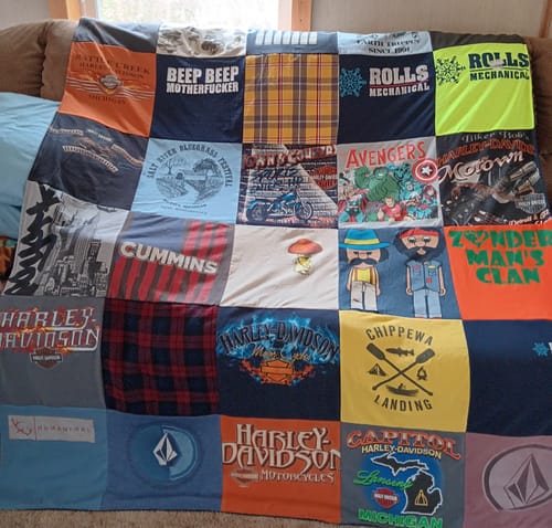 Customer photo review of Premium T Shirt Quilt
