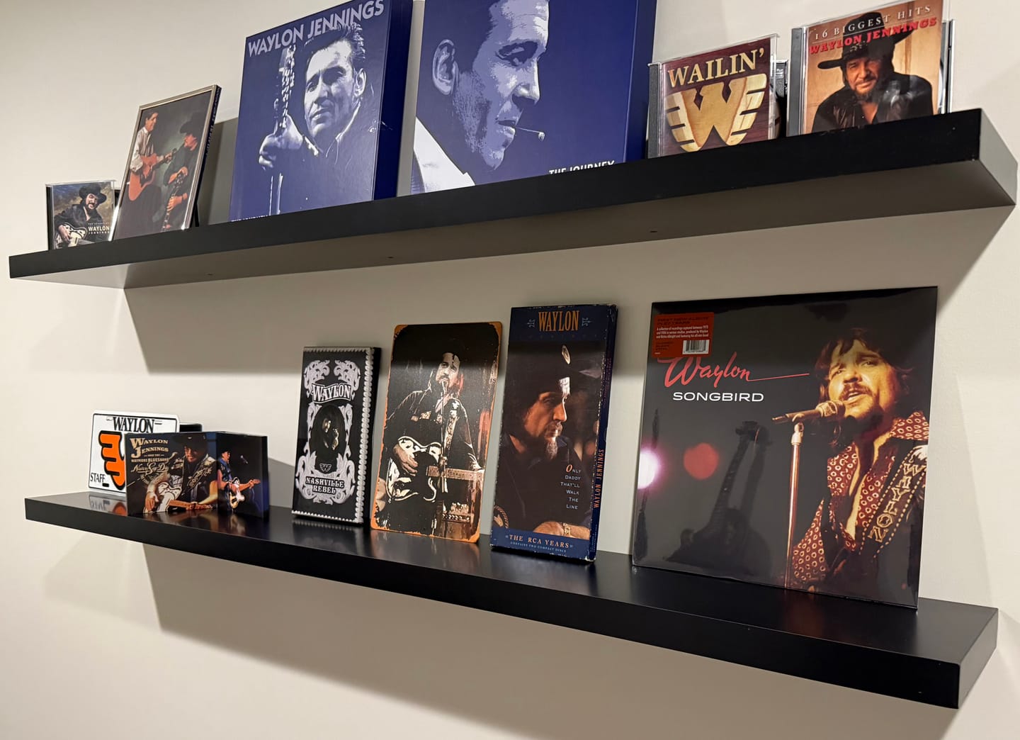 Customer photo review of Waylon Jennings "Songbird" Black Vinyl LP Pre-Order