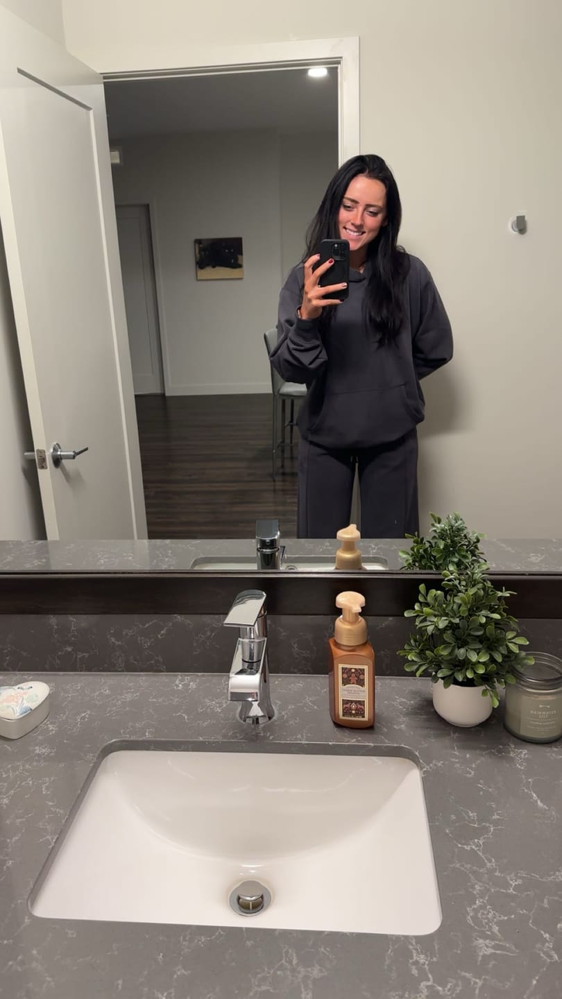 Customer photo review of W568 - Cloud Hoodie - September 30th