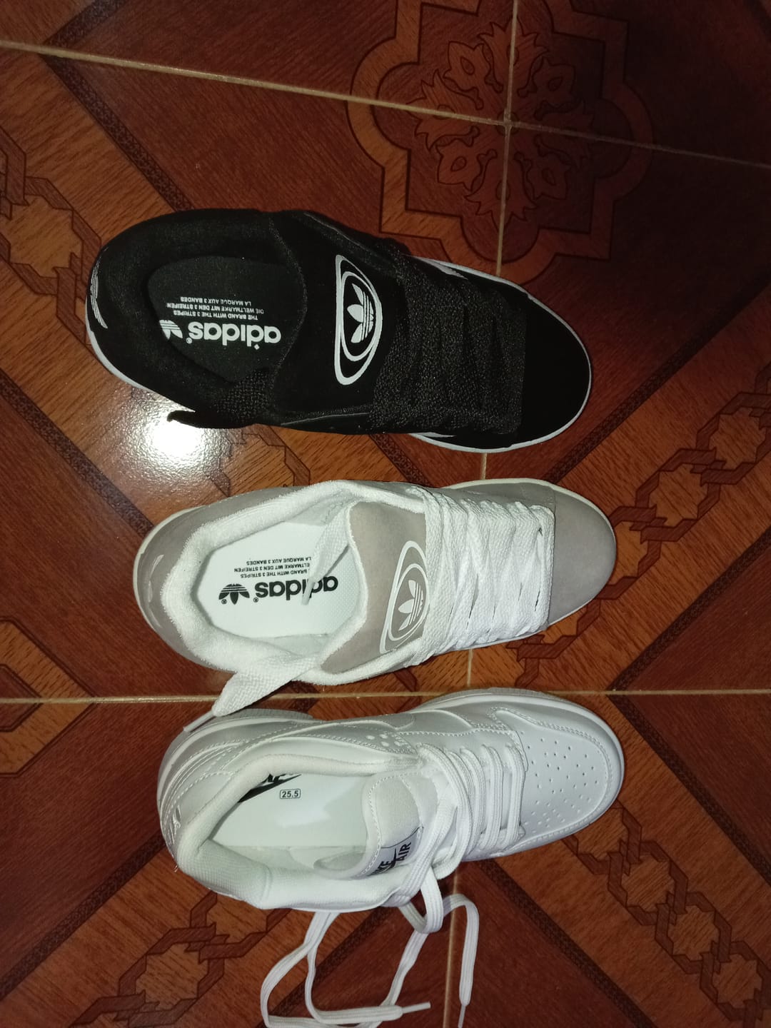 Customer photo review of Tenis Dunk Blanco Ambar