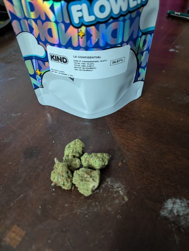 Customer photo review of LA Confidential - 28 Grams - (Indica)