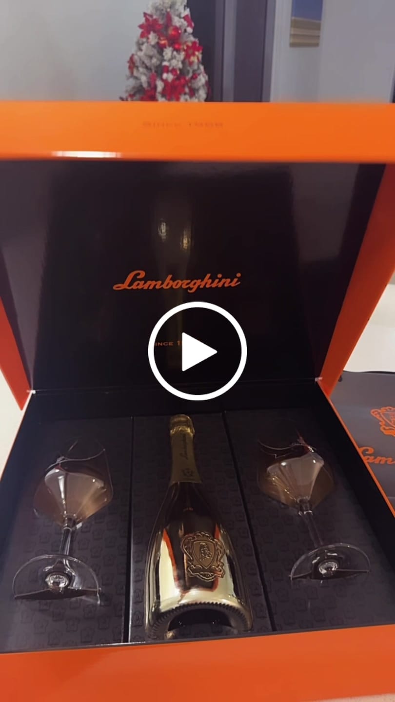 Customer video review of Lamborghini Oro Vino Spumante with Gift Set