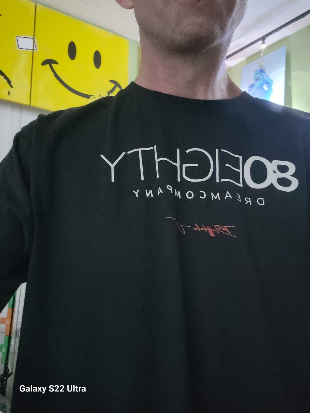 Customer photo review of 80Eighty® Tech Shirt