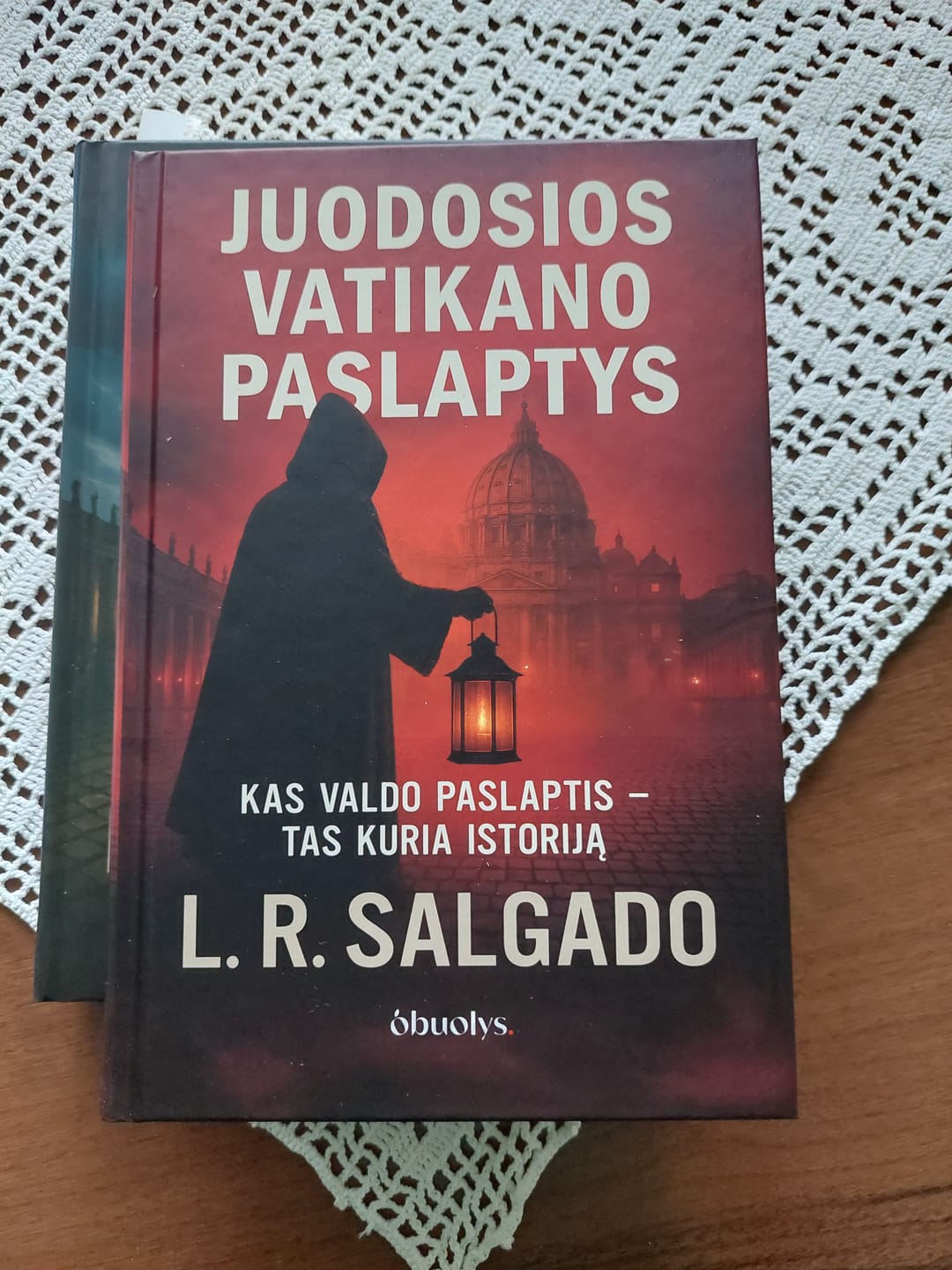 Customer photo review of Juodosios Vatikano paslaptys: bylos, kurios gali pražudyti pačią Bažnyčią