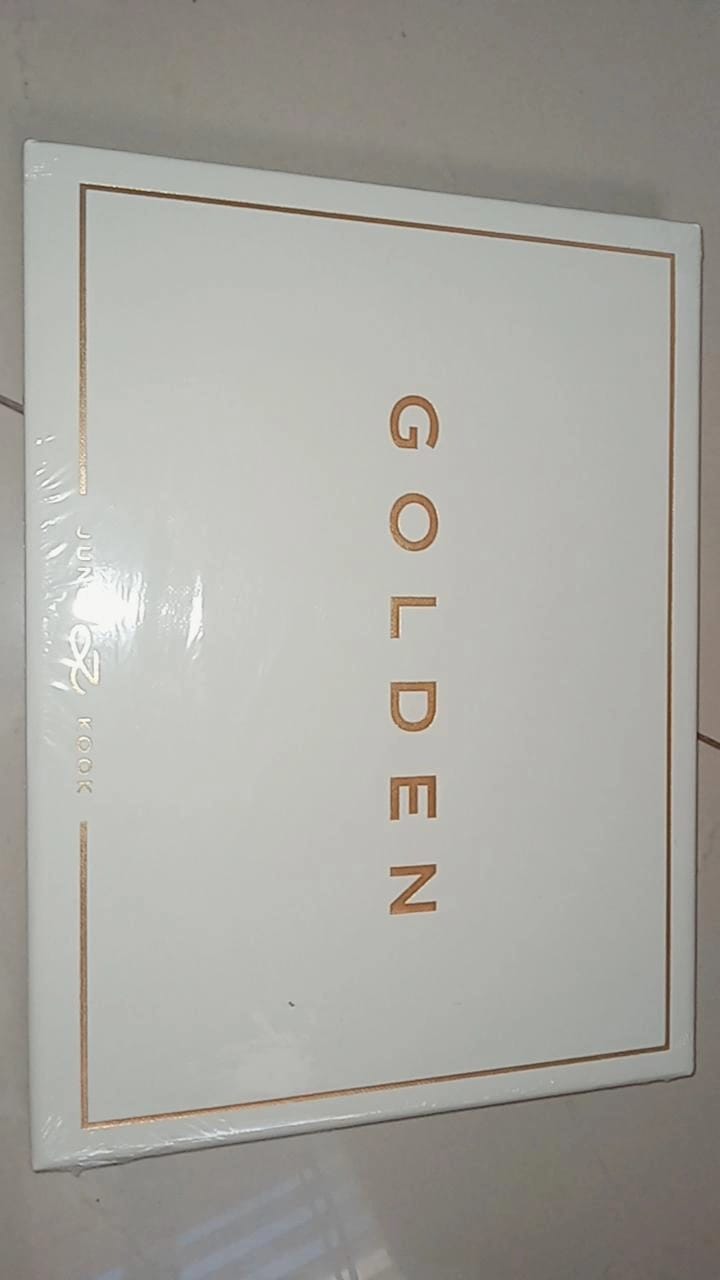 Customer photo review of BTS JUNGKOOK - GOLDEN 1ST SOLO ALBUM