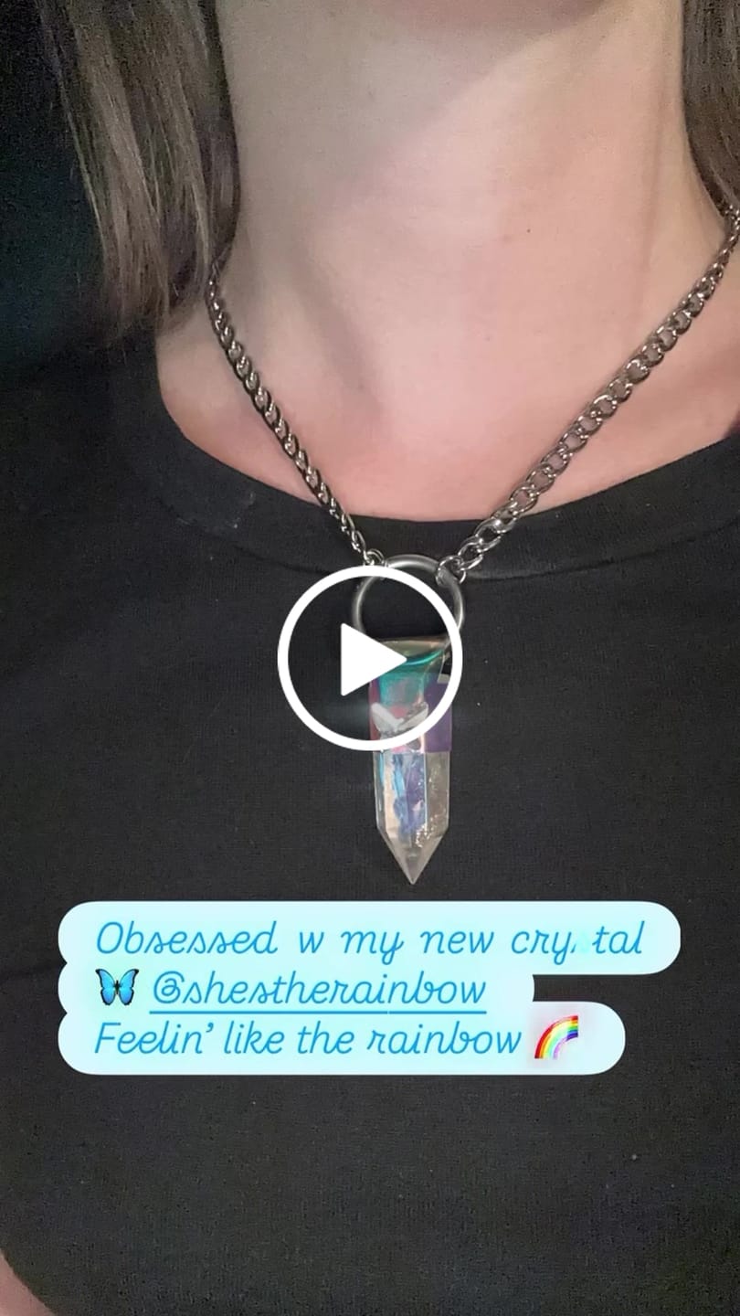Customer video review of Mini Angel Aura Quartz Butterfly Pendant