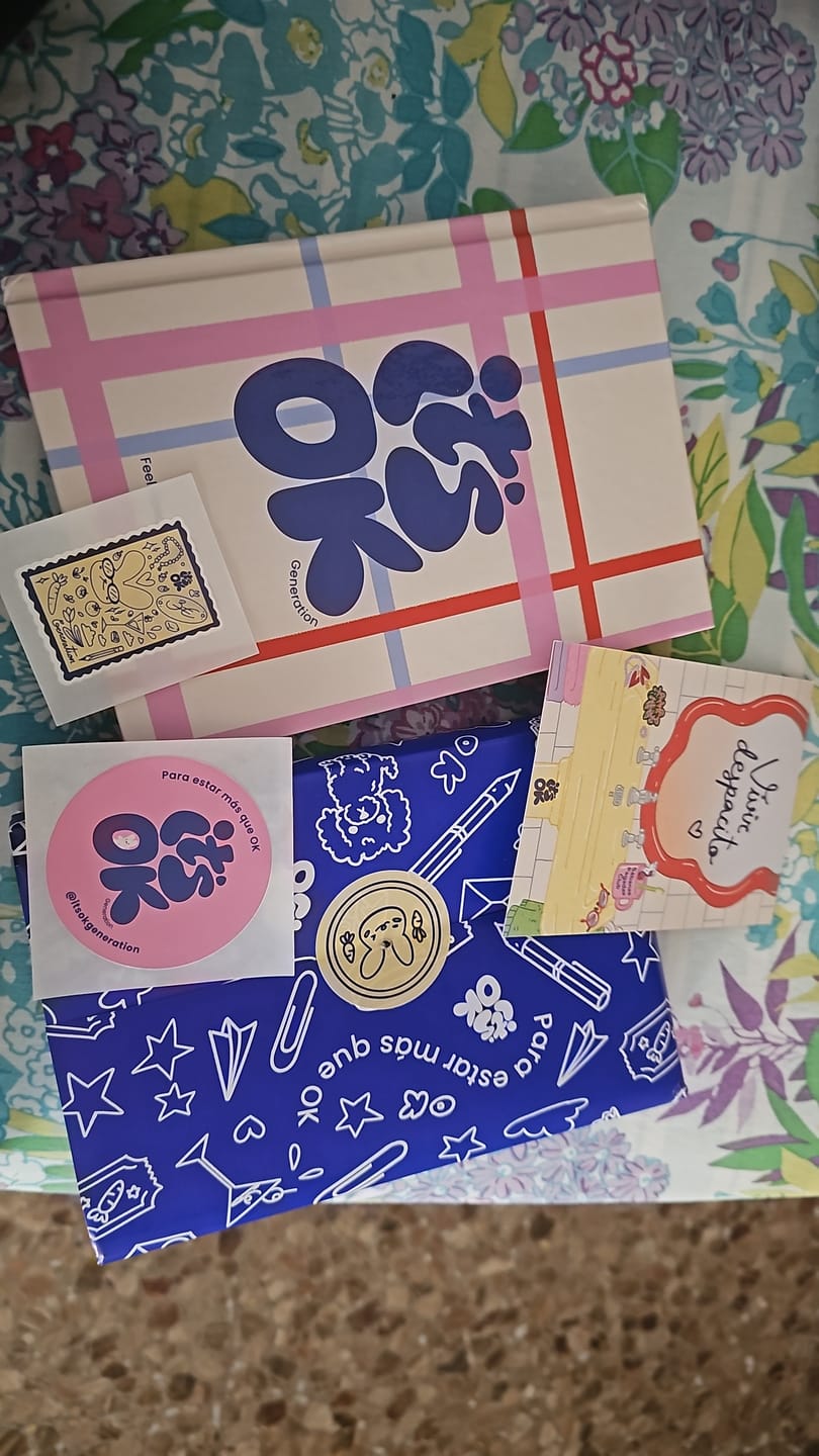 Customer photo review of Feel Good Journal | Portada Picnic