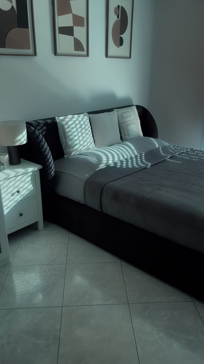 Customer photo review of Lit coffre design - AMBRE