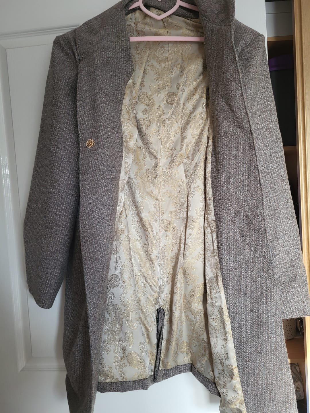 Customer photo review of Paisley Jacquard Lining Fabric