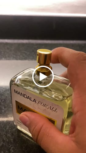 Customer video review of Cherry Whisper - Inspirado en LOST CHERRY de TOM FORD 100ml-