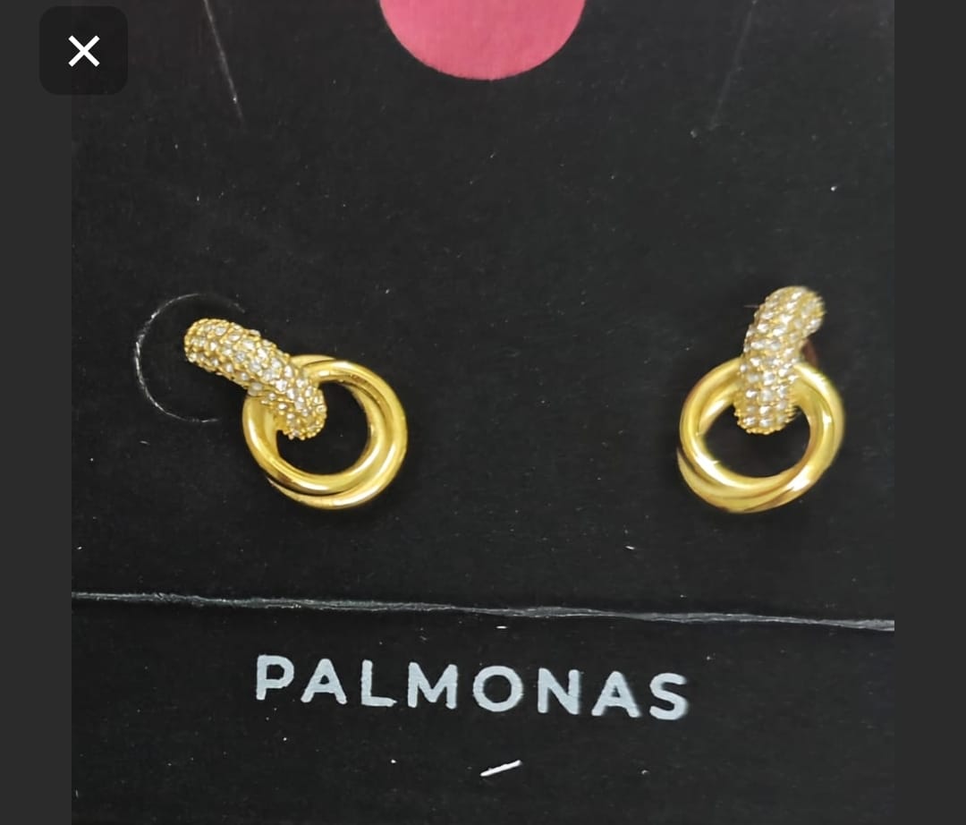 Customer photo review of Urban Edge Gold Stud Earrings