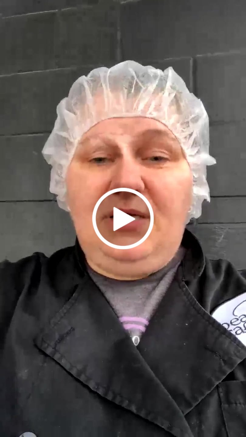 Customer video review of Torrey Classic - Healthy & Non-Slip Comfort Clogs